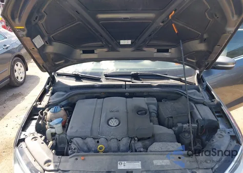 2013 Volkswagen Jetta 2.5L Se z USA, uszkodzony, nr VIN 3VWDP7AJ2DM450651